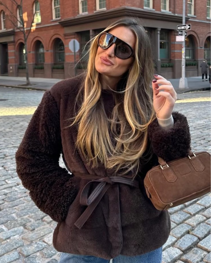 【極美品】MONCLER モンクレール ウール 羊毛 ブラウン フリンジ Moncler Brown Faux Fur Coat by Moncler - Pickle
