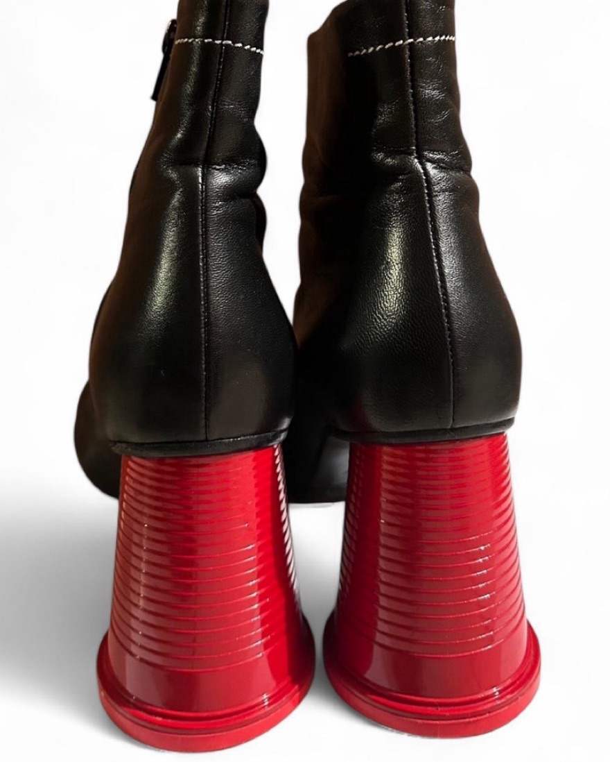 MM6 Margiela Solo Cup Boots by Maison Margiela - Pickle