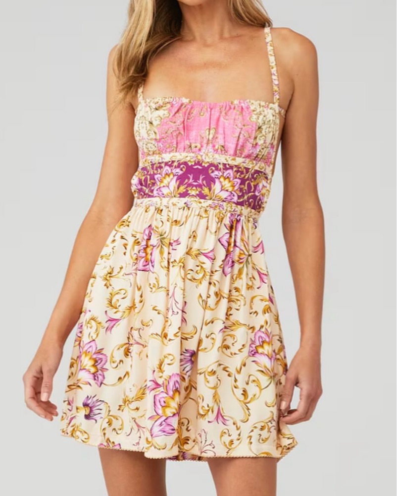 lunetta mini dress Embellished Scoop-Neck Bodycon Mini Dress in Pink - 8