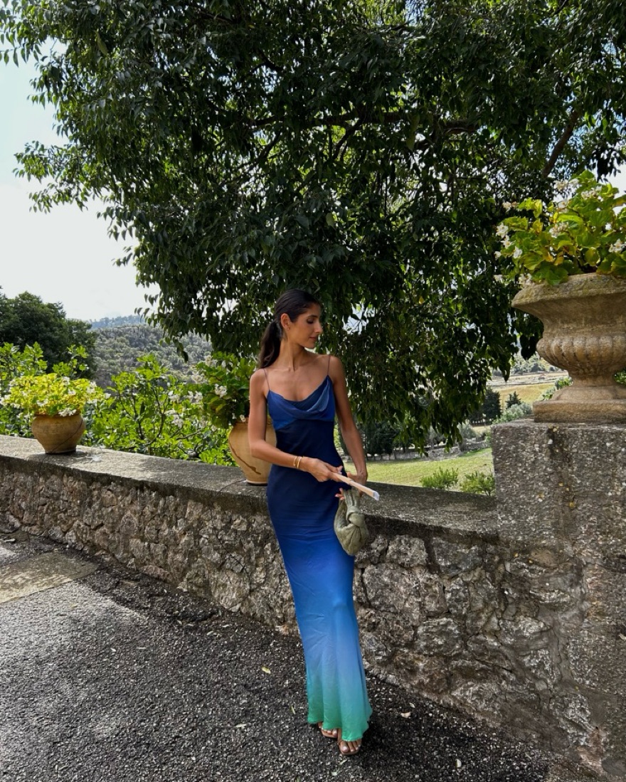 plus size chiffon wedding dresses Ivory Lace A-line Scoop Long Sleeves Dresses, MW585 This effortless sheath plus Just some fun Christmas Color:Peri Blue lx-linen_shop