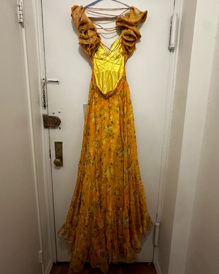 MAC DUGGAL 最新作Vネックラッフルロングドレス YELLOW MAC DUGGAL 最新作Vネックラッフルロングドレス YELLOW (Mac