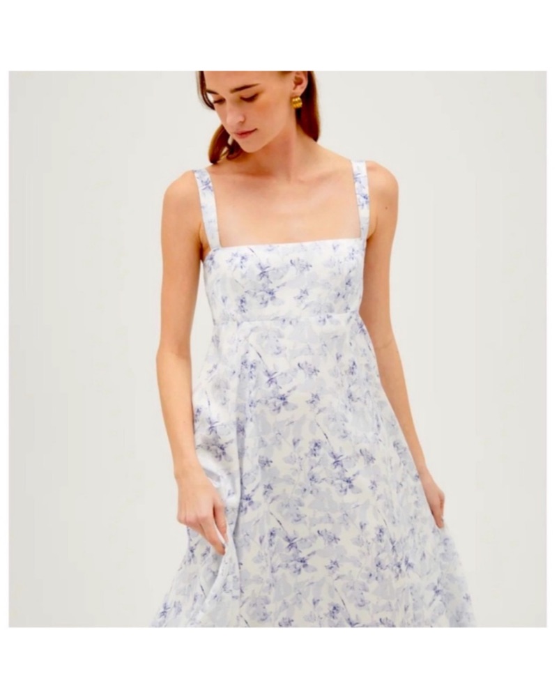 navy lace bell sleeve dress Endless Rose main image 0
