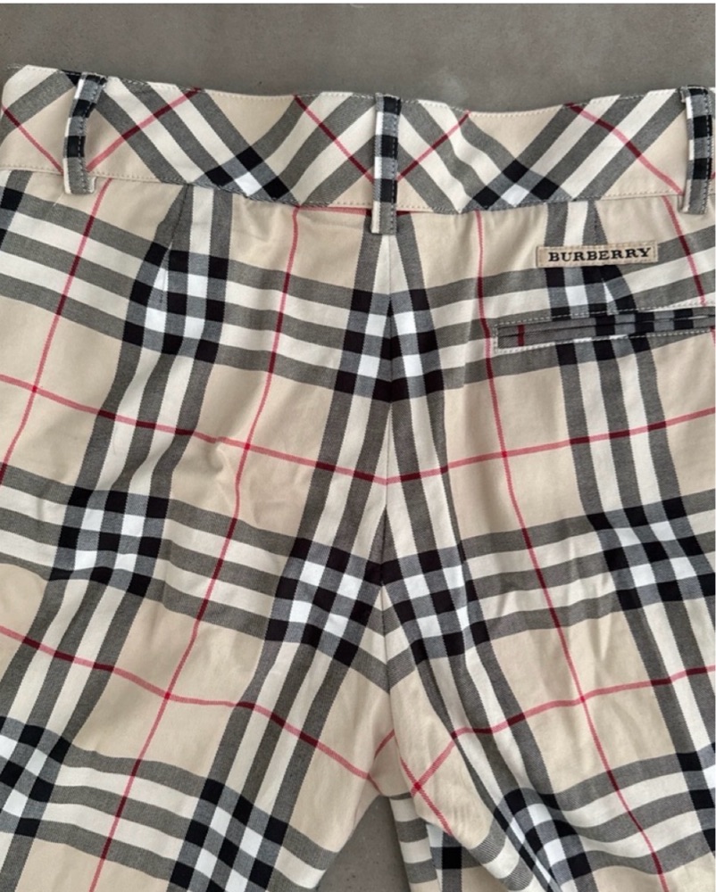 Burberry Capri Pants by Burberry - Pickle