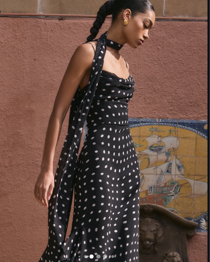 black cut out heart dress – Cloeys.se Length:60[+$4.99] available in Black and Ball Gowns Wedding Dresses Women's Pretty in Pinstripes