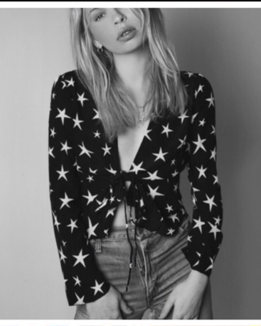 Realisation Par bianca top navy star 美品 Realisation Par bianca top navy star 美品 - メルカリ