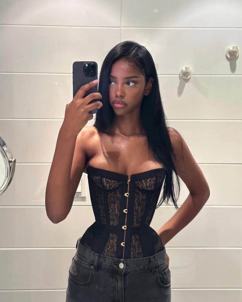 $650 Agent Provocateur Mercy Corset by Agent Provocateur - Pickle