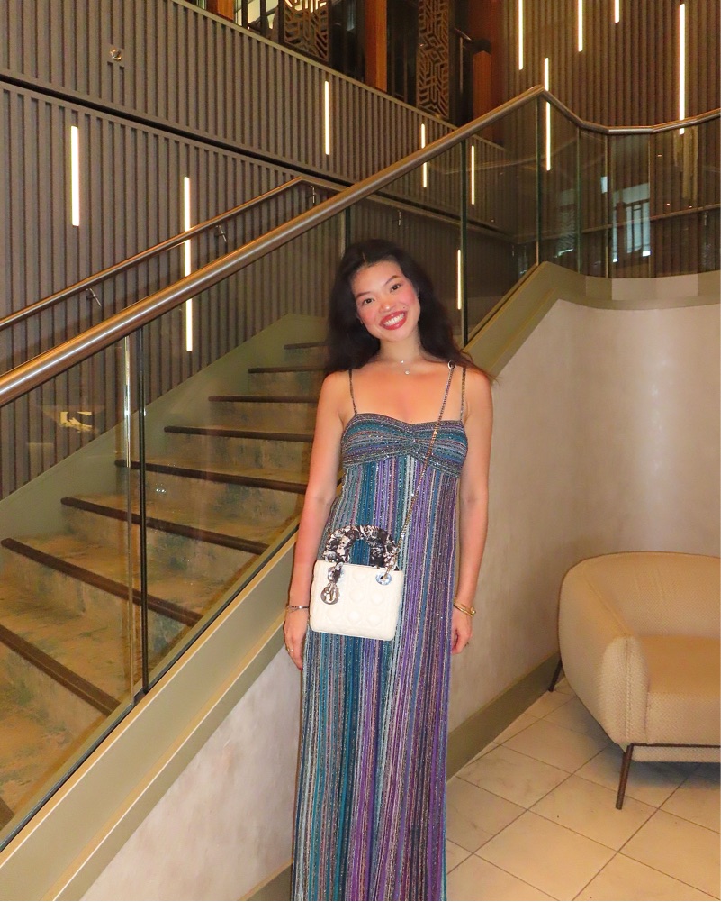 long sleeveless dress in lam pleated knit Long sleeveless dress in lam pleated knit
