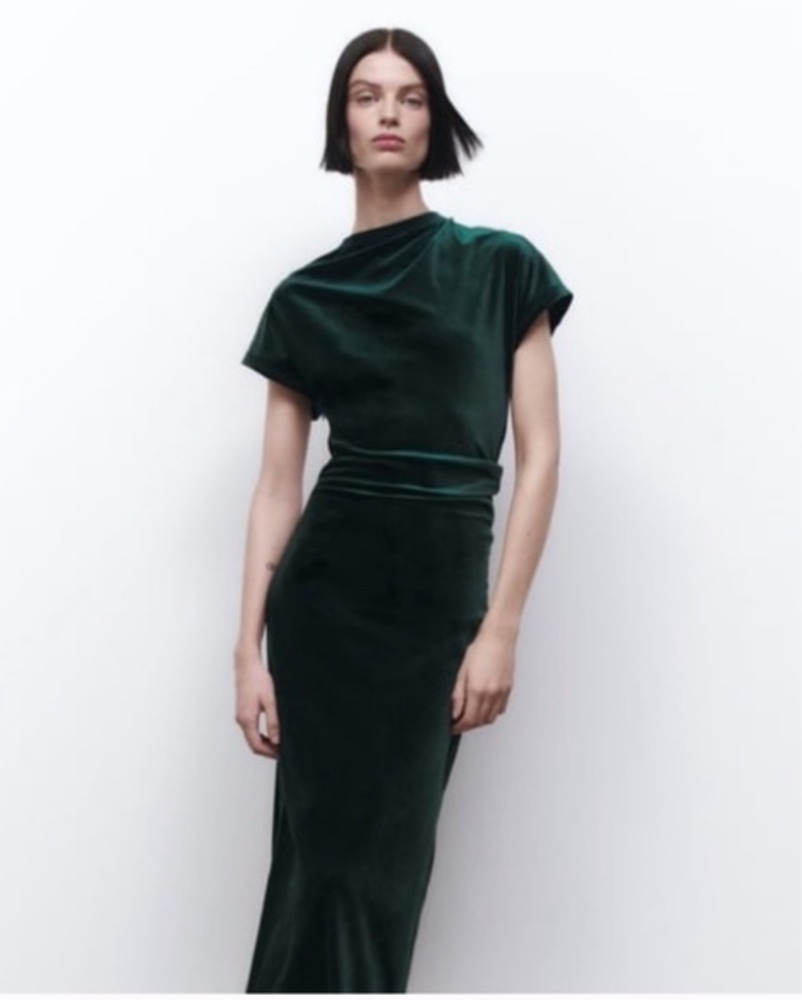 Velvet deep green zara dress by Zara - Pickle