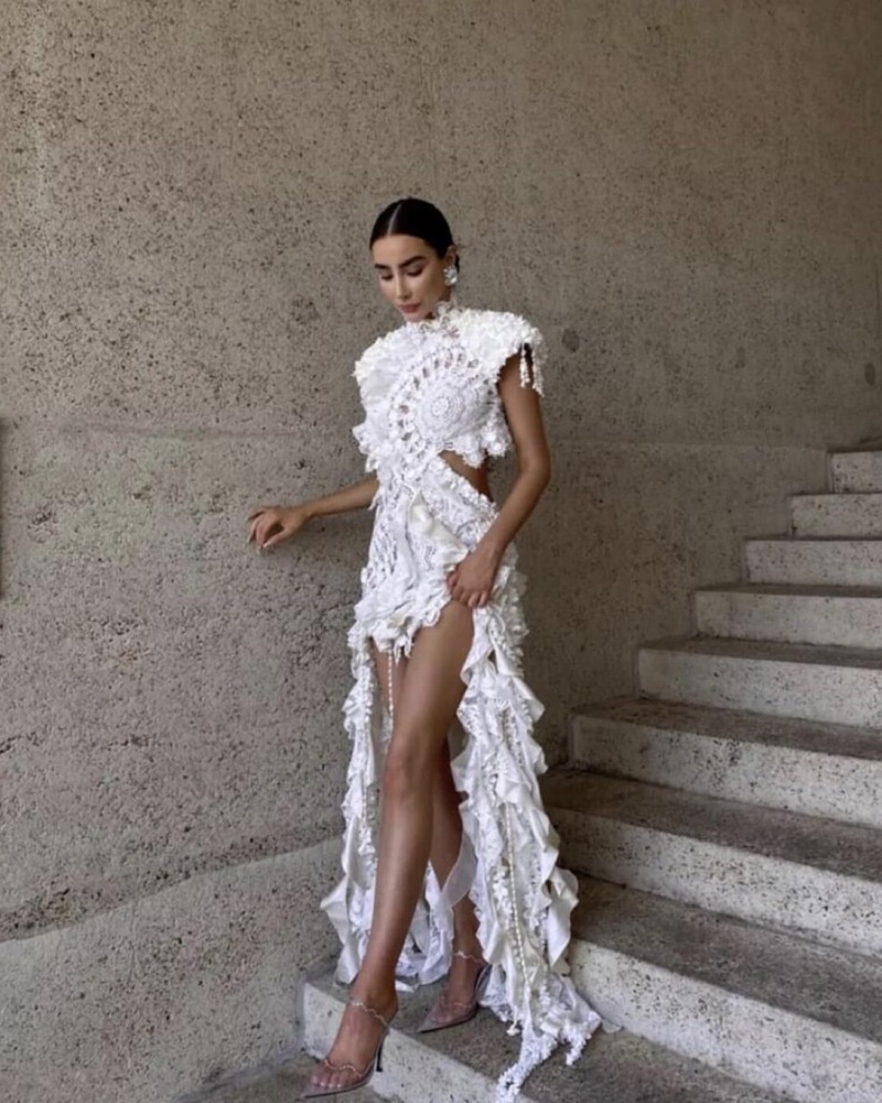 wonderland lace frill dress In The Details of WONDERLAND Spring 2023