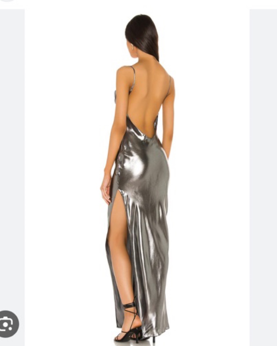 michael costello × revolveタートルネックスリーブドレス michael costello × revolveタートルネックスリーブドレス