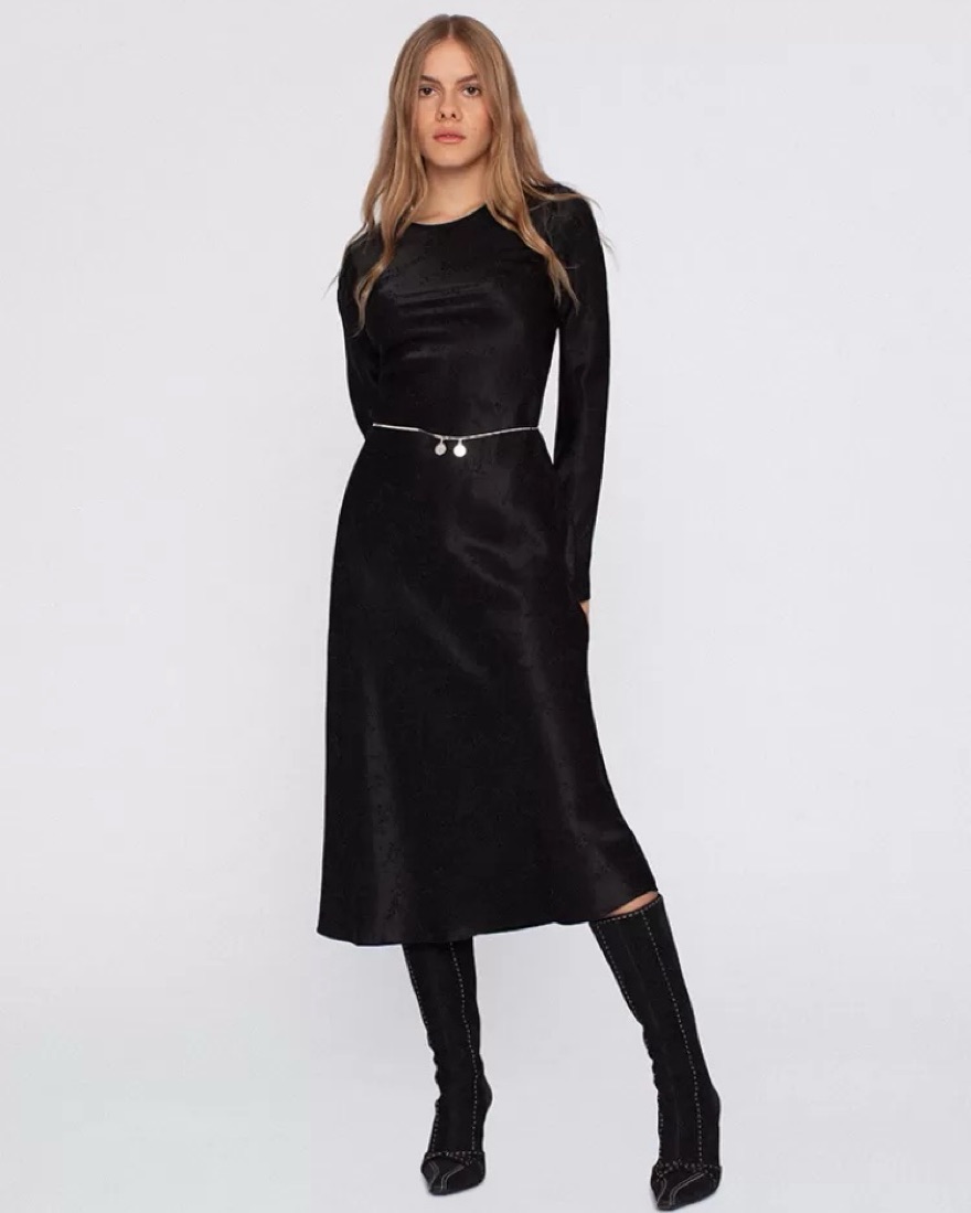 mini black sweater dress Shiloh Black V-Neck Sweater Mini Dress main image 1