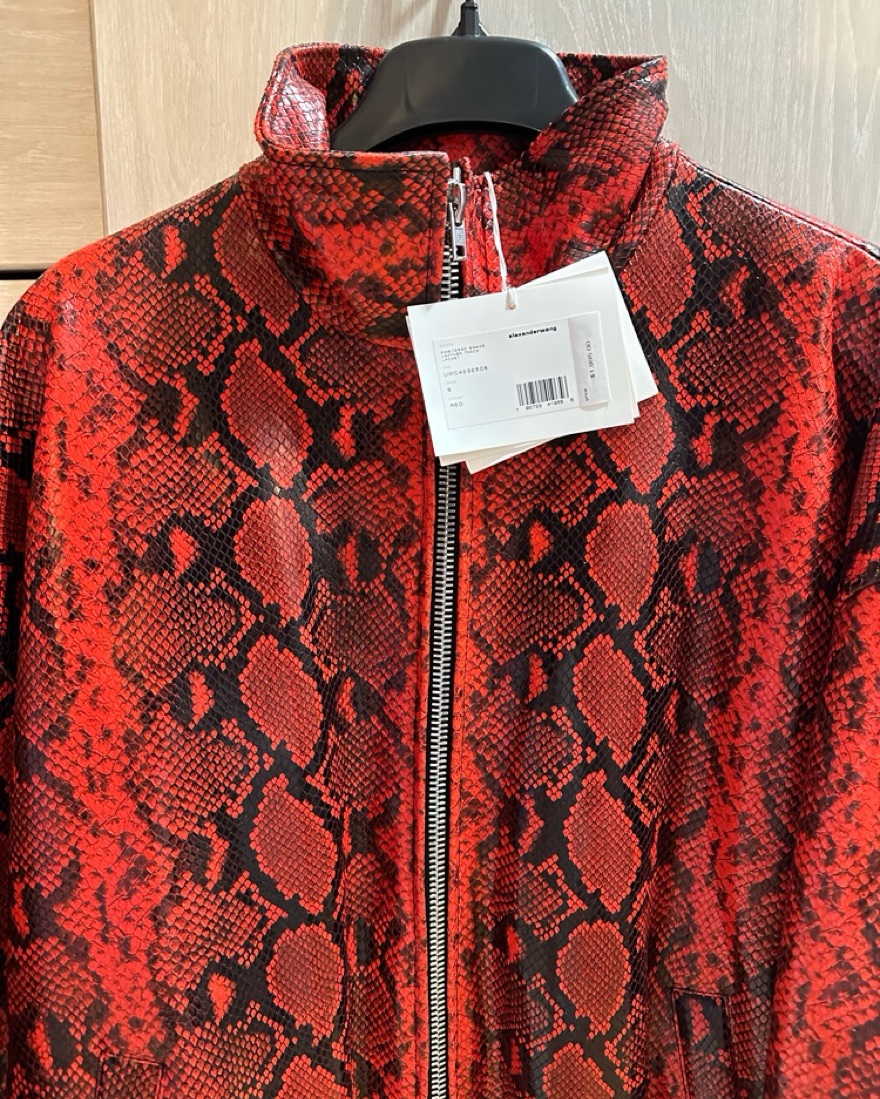  × alexander wang トラックジャケット　朱色 Alexander Wang Red Snake Print Jacket by ALEXANDER WANG - Pickle