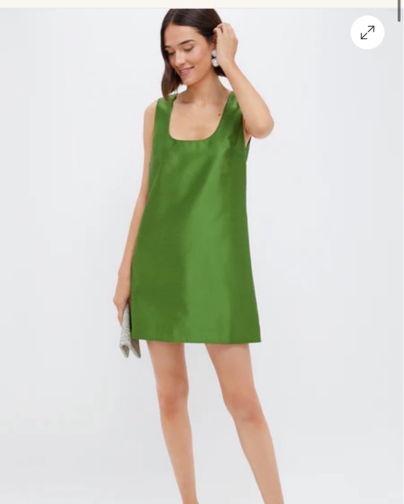 tuckernuck green dress Tuckernuck Vibrant Green Shift Dress by Tuckernuck