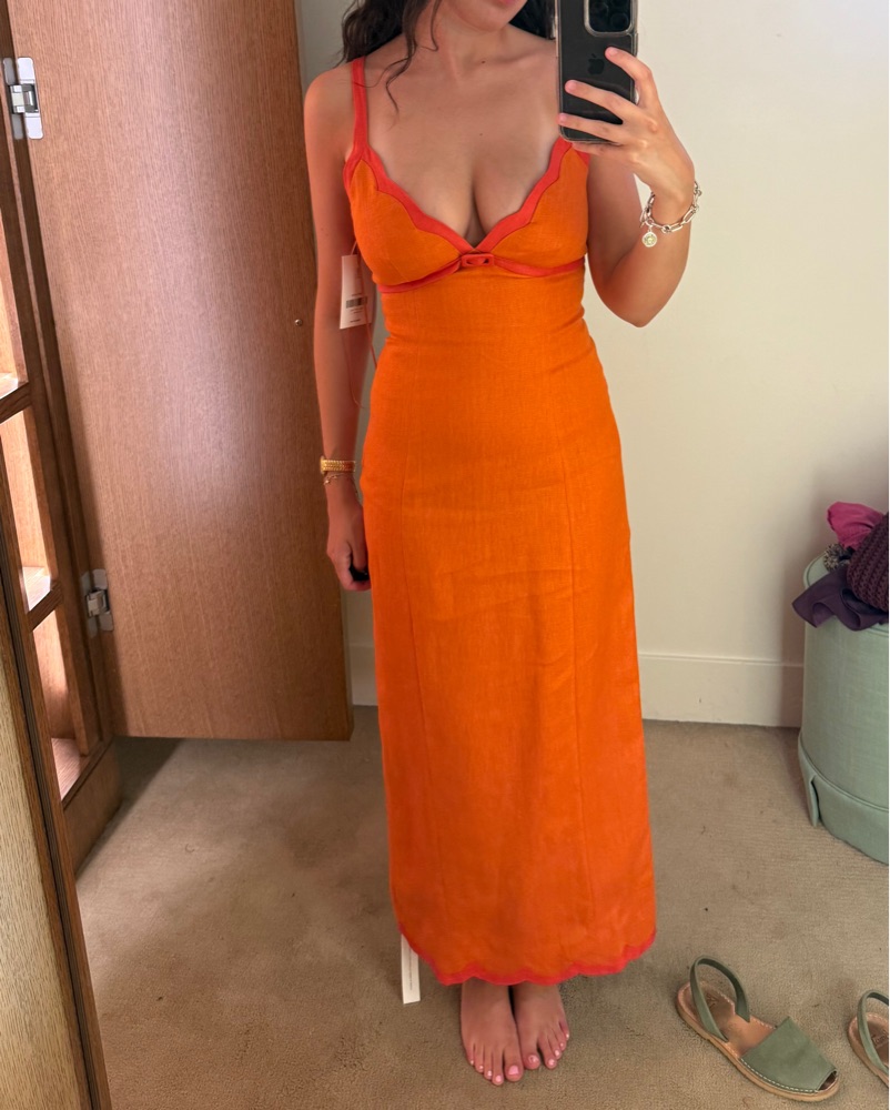 sara linen dress reformation This Reformation Dress Is Fashion's Favorite Linen Midi Now