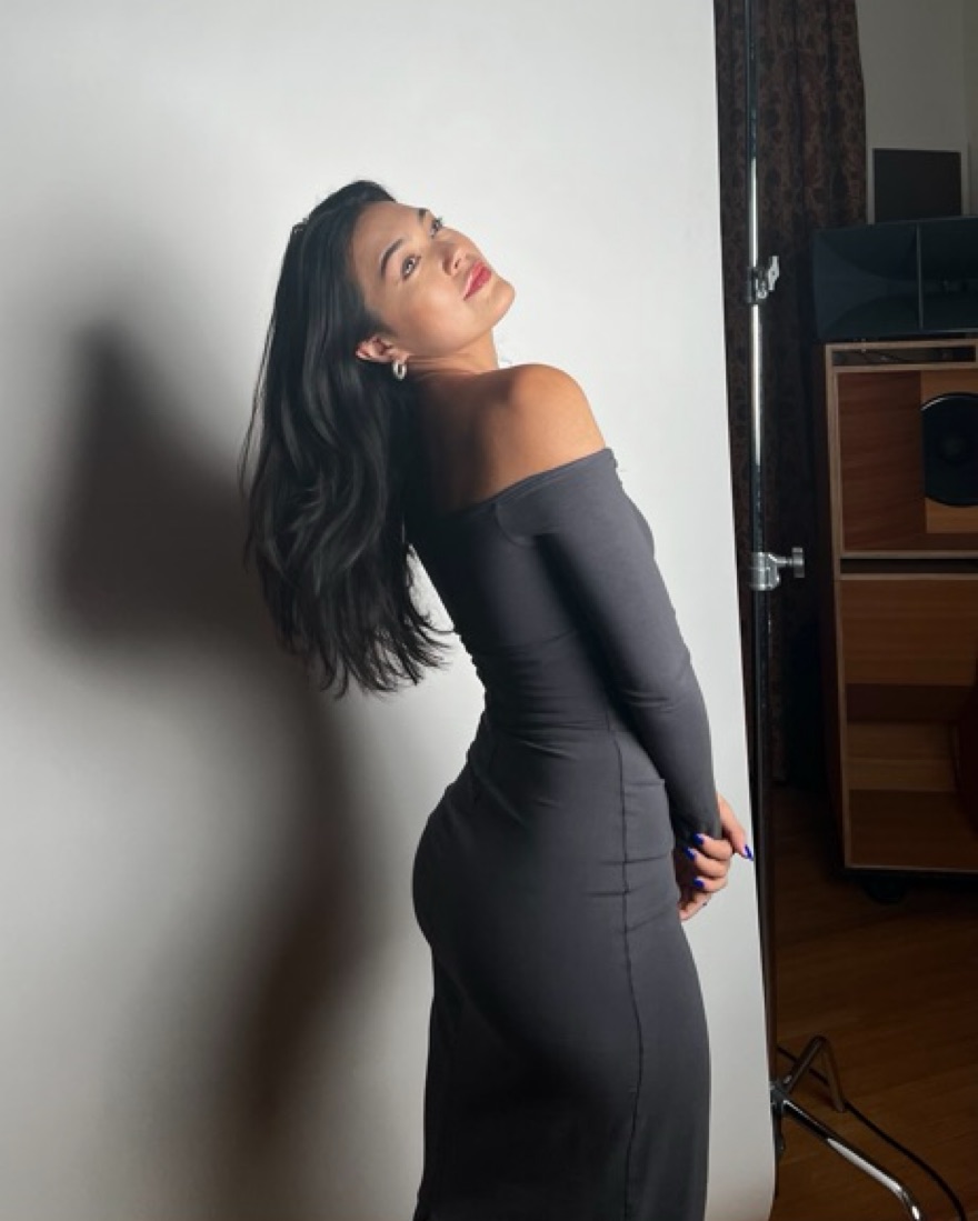 black dress with long sleeves 2024 Deep V-Neckline High Slit Long Sleeve Black Dress – Ncocon main image 1