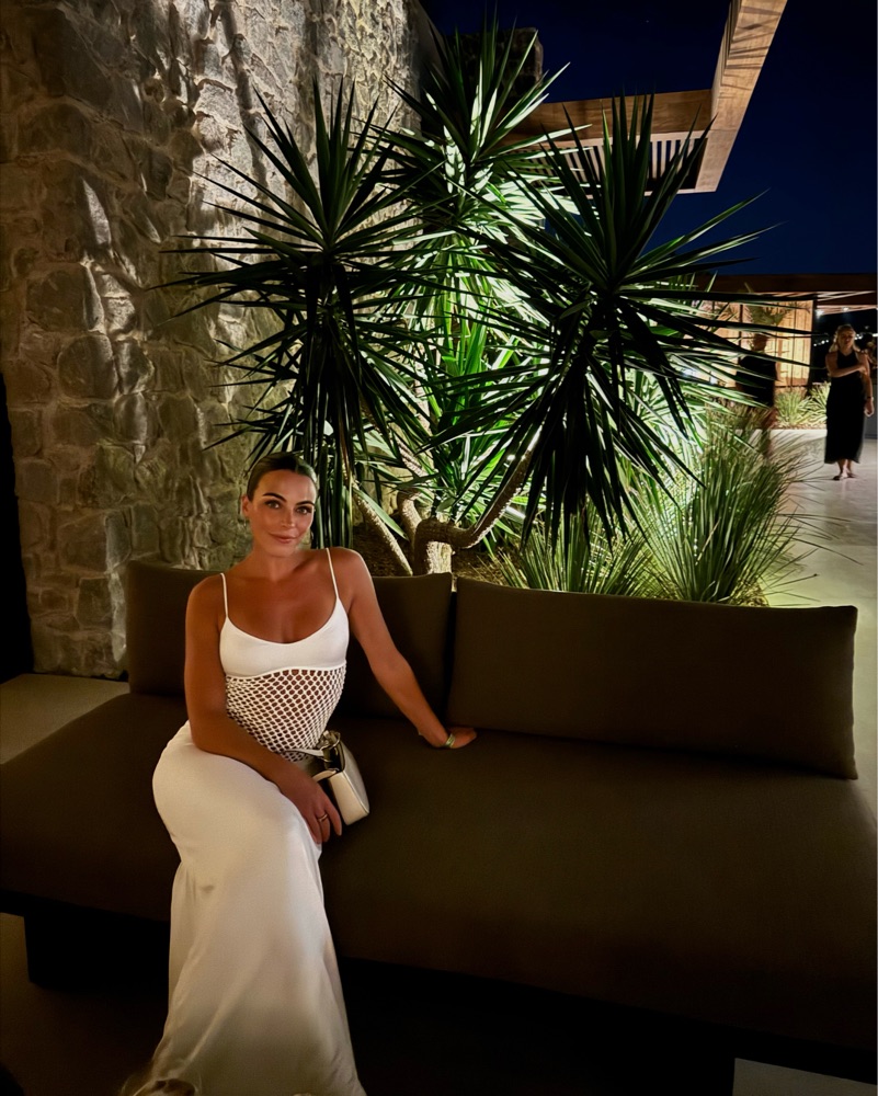 indah white maxi dress Indah Neomi Cut Out Maxi Ivory NEOMI-SS21